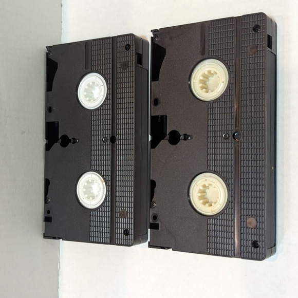 Amblin Columbia Men In Black 1 & 2 VHS Sci Fi Movie Tapes - Picture 7 of 7